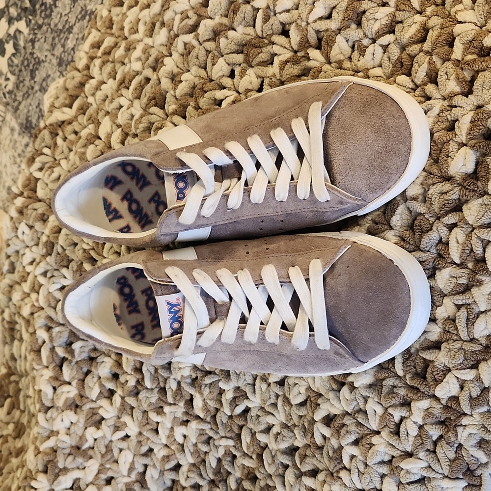 PONY CLASSIC TOPSTAR-LO SNEAKERS- suede (SIZE 8 MENS) 👟